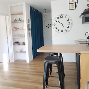 https://appartement-terrasse-cavalaire.fr-provencehotel.com
